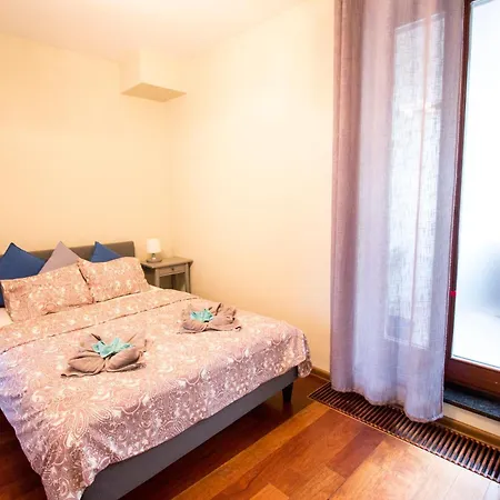 Happyestate - Just In Center - Ul Krawiecka 1 - Old Town Apartment Breslau
