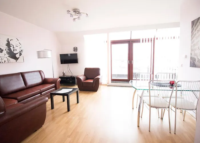 Happyestate - Just In Center - Ul Krawiecka 3 - Old Town Apartment *